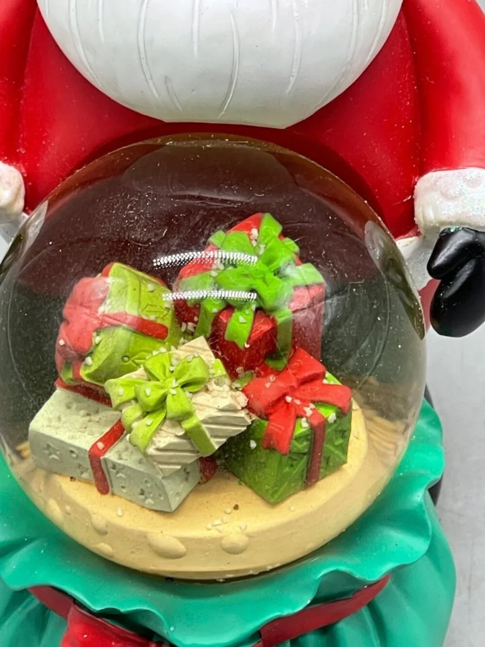 Christmas Santa snow globe figurine Santa bag present red green resin 6.5